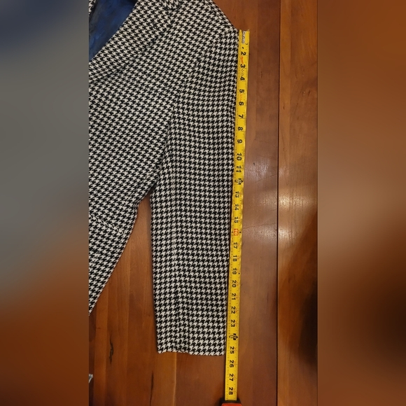 Houndstooth Blazer - Picture 12 of 12